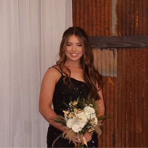 Meet your Posher, Marissa